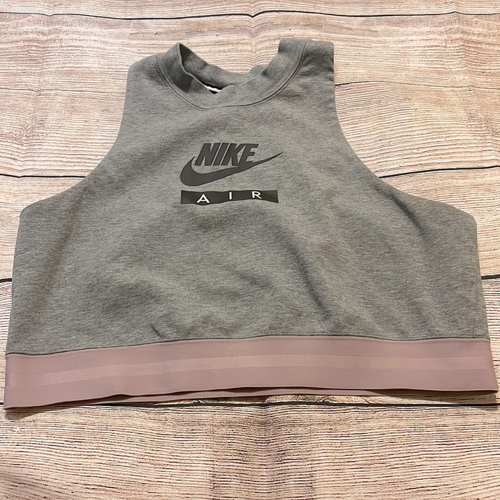 Nike crop top work out attire